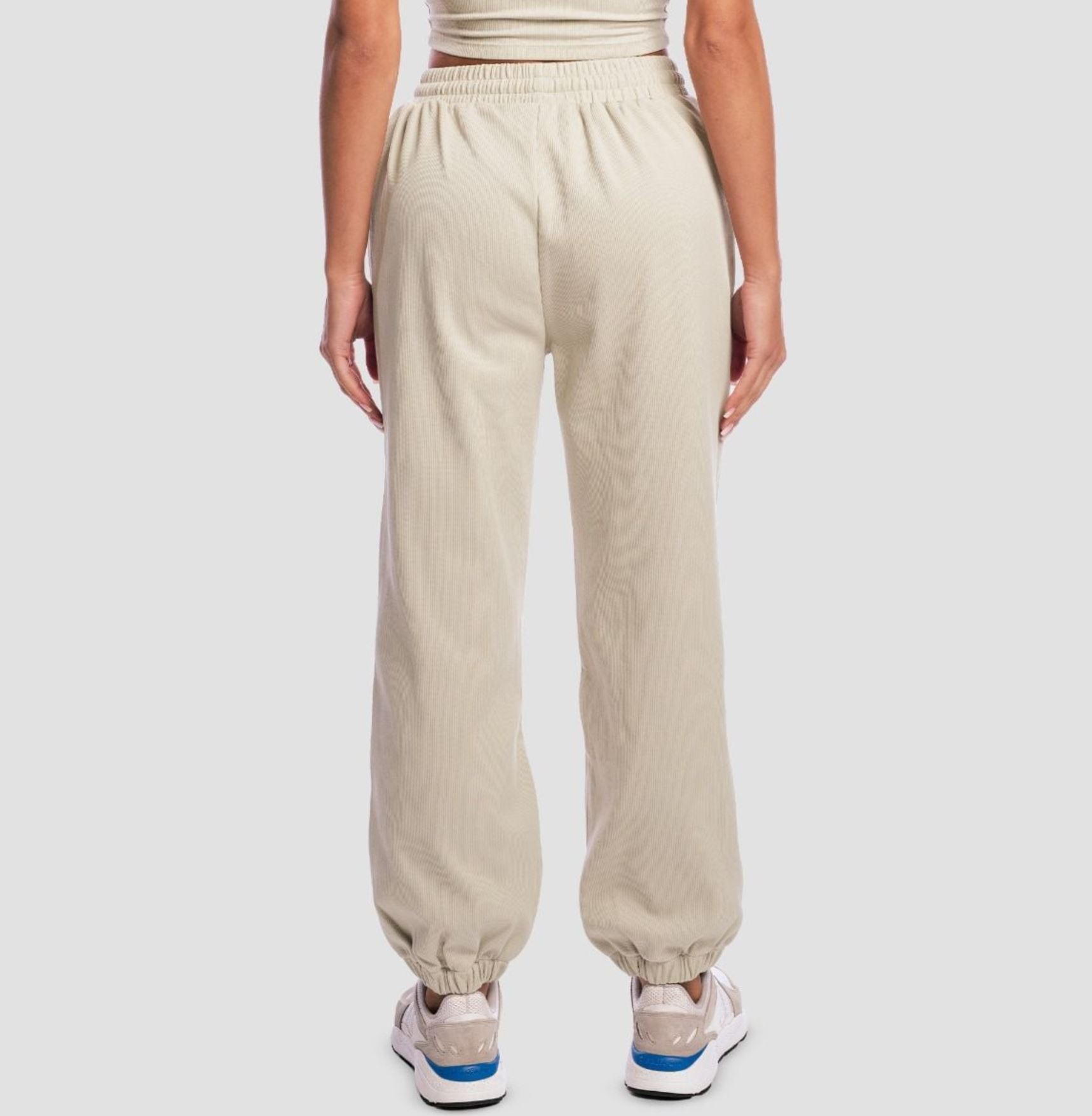 GymBeam Jogginghose AURA Trainingshose oder als Streetwear für Frauen