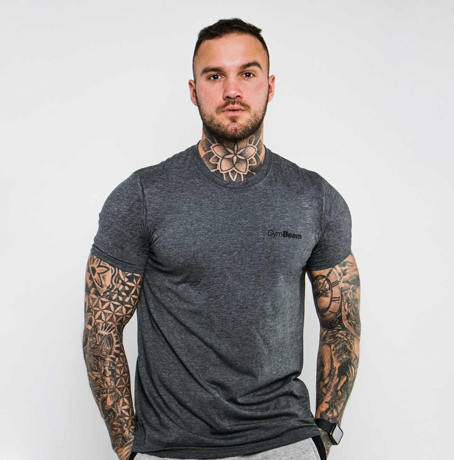 GymBeam Basic T-Shirt atmungsaktiv für Männer aus 100% Baumwolle