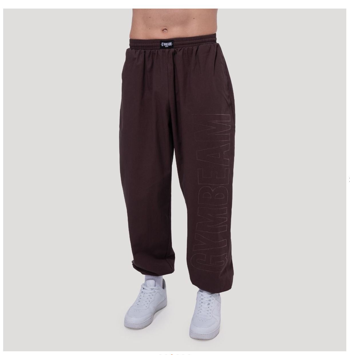 GymBeam Jogginghose braun Persistence mit Ripstop-Gewebe Bodybuilderhose Männer oversized-Schnitt 100% Baumwolle Gr. S