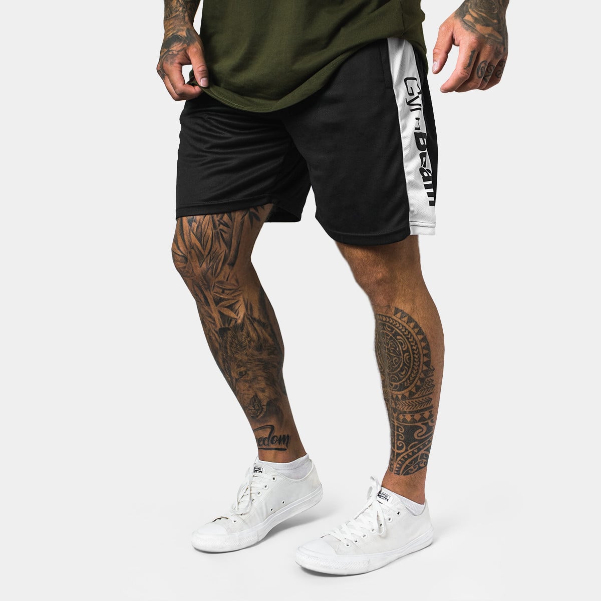GymBeam VERTICAL-Shorts Sportshorts für Männer als Trainingsshorts Schwarz Gr. S