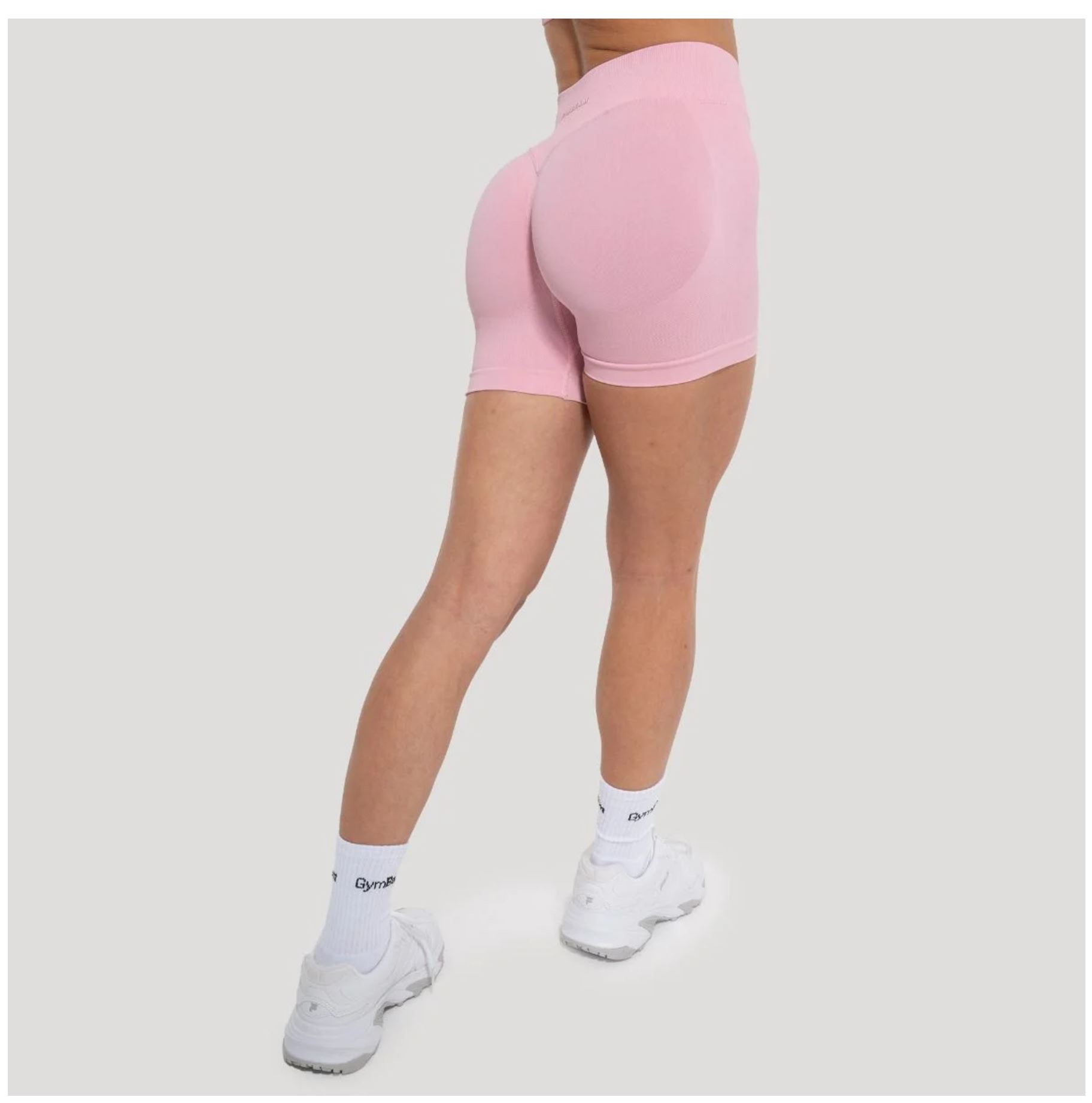 GymBeam LUMA Shorts Sportshorts für Frauen nahtloses Design Scrunchshorts Baby-Pink Gr. S