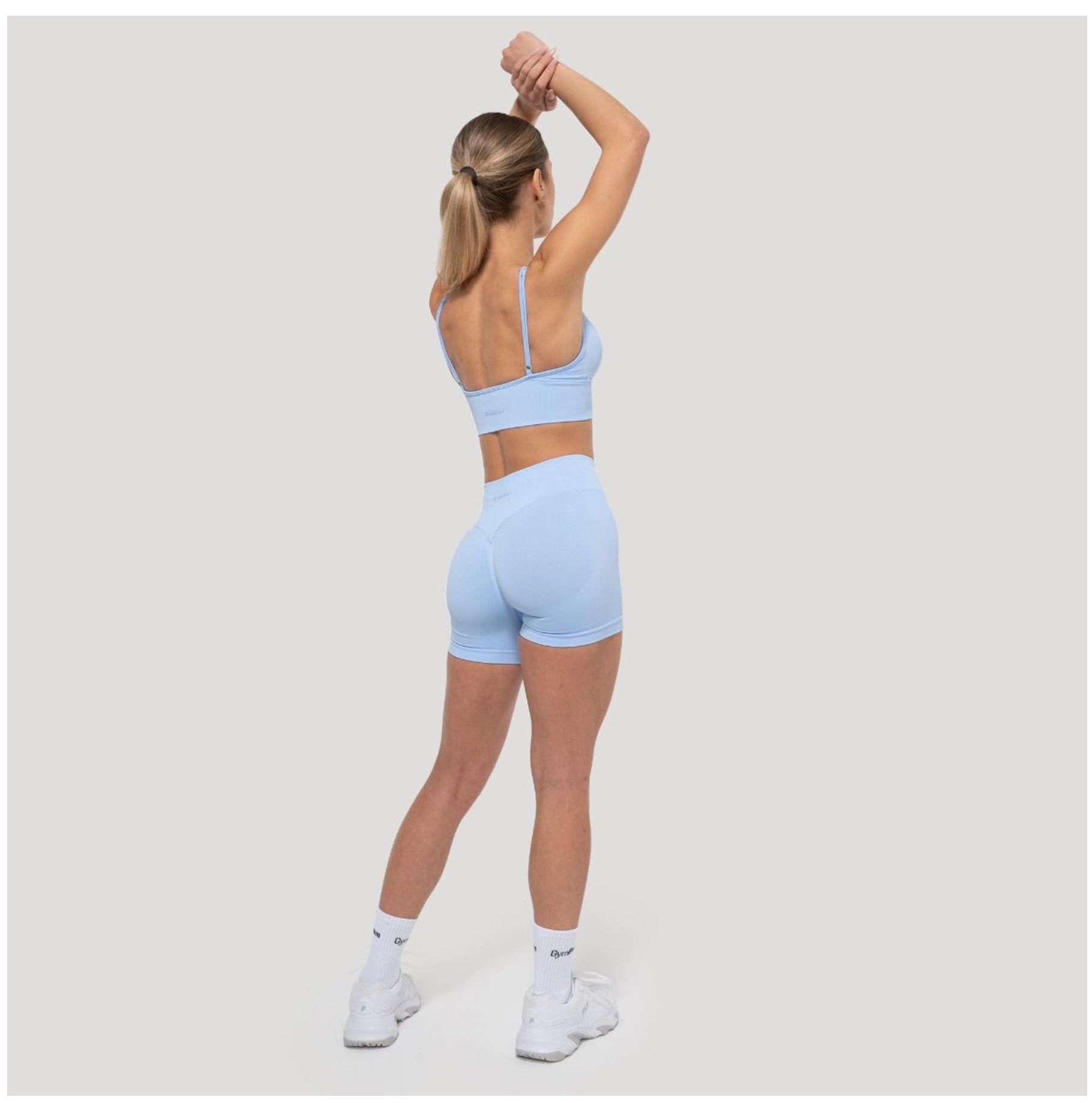 GymBeam LUMA Shorts Sportshorts für Frauen nahtloses Design Scrunchshorts Baby-Blau Gr. M