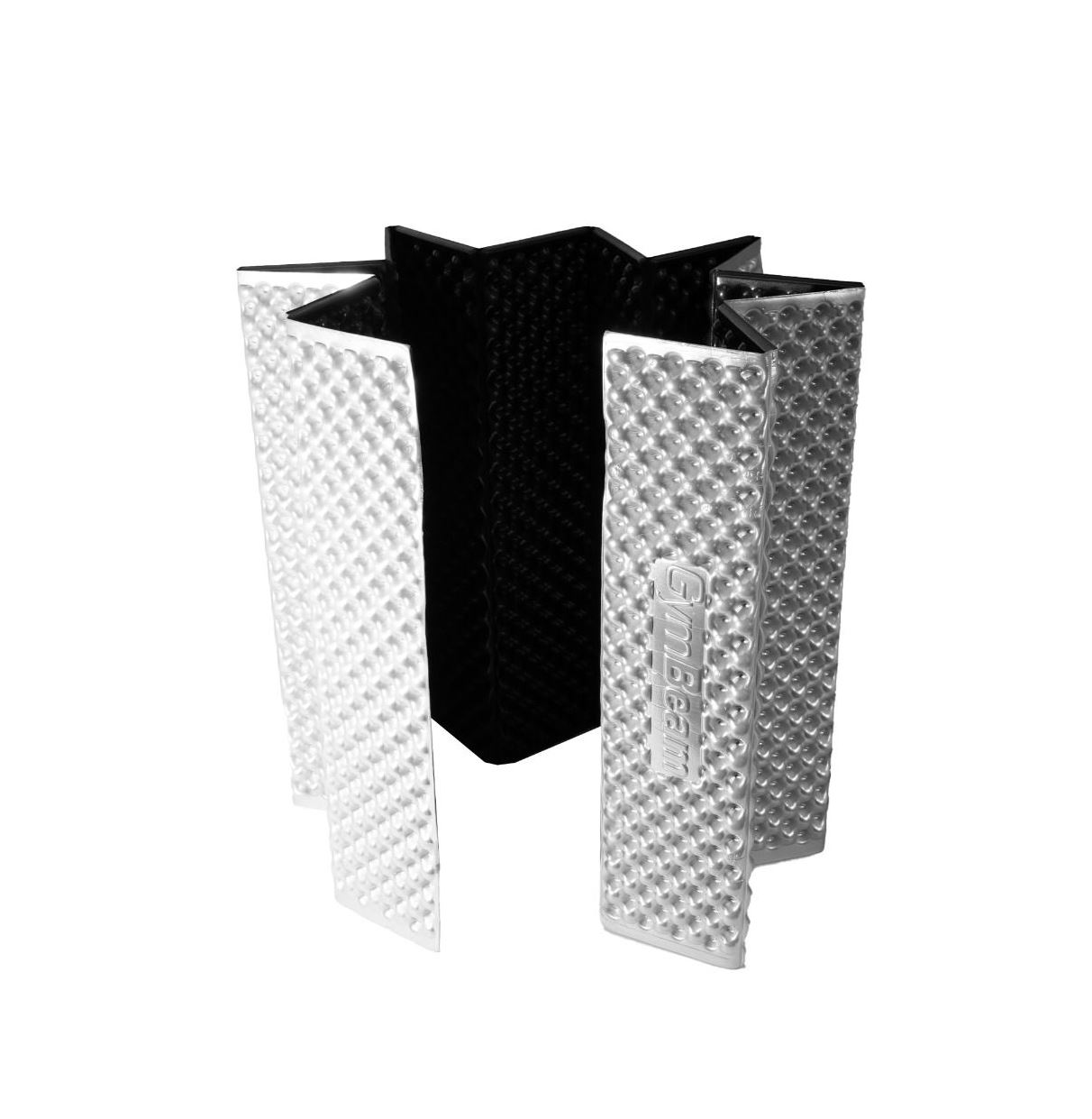 GymBeam Faltbare leichte Schaumstoffmatte isoliert mit Aluminiumschicht Isomatte mit IXPE-Schaum 185 cm