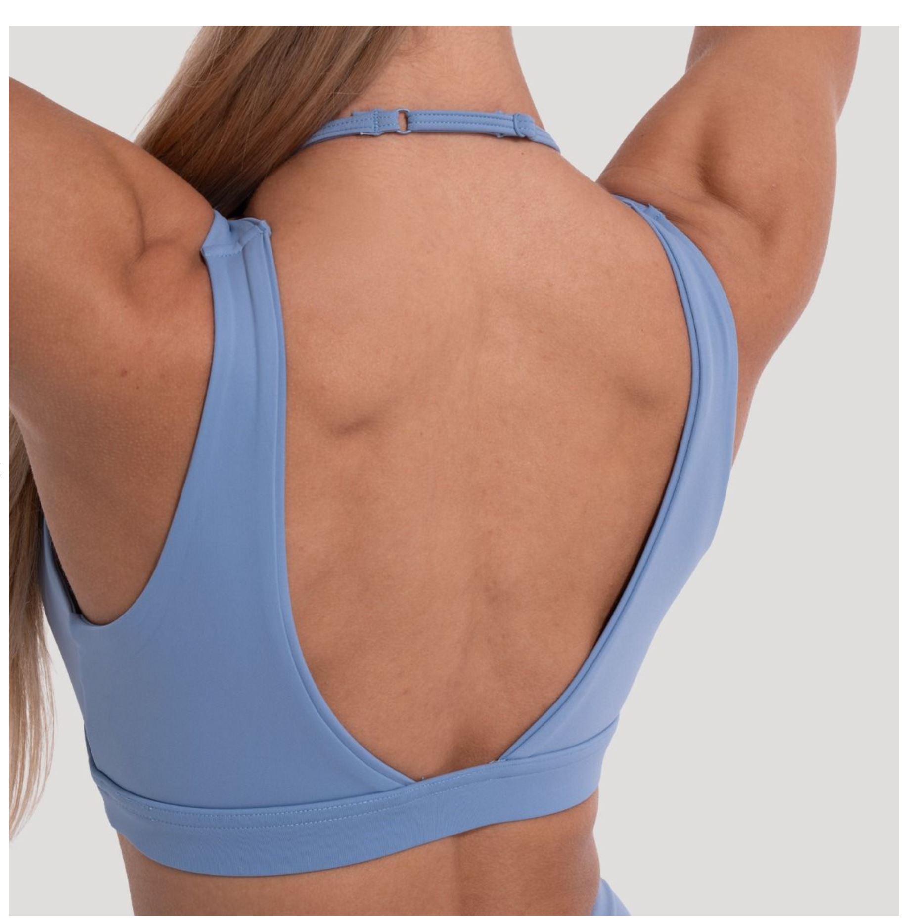 GymBeam Sport-BH FLOW Azurblau zweilagiges Design Fitness-BH mit Stützkraft & V-Ausschnitt Gr. M