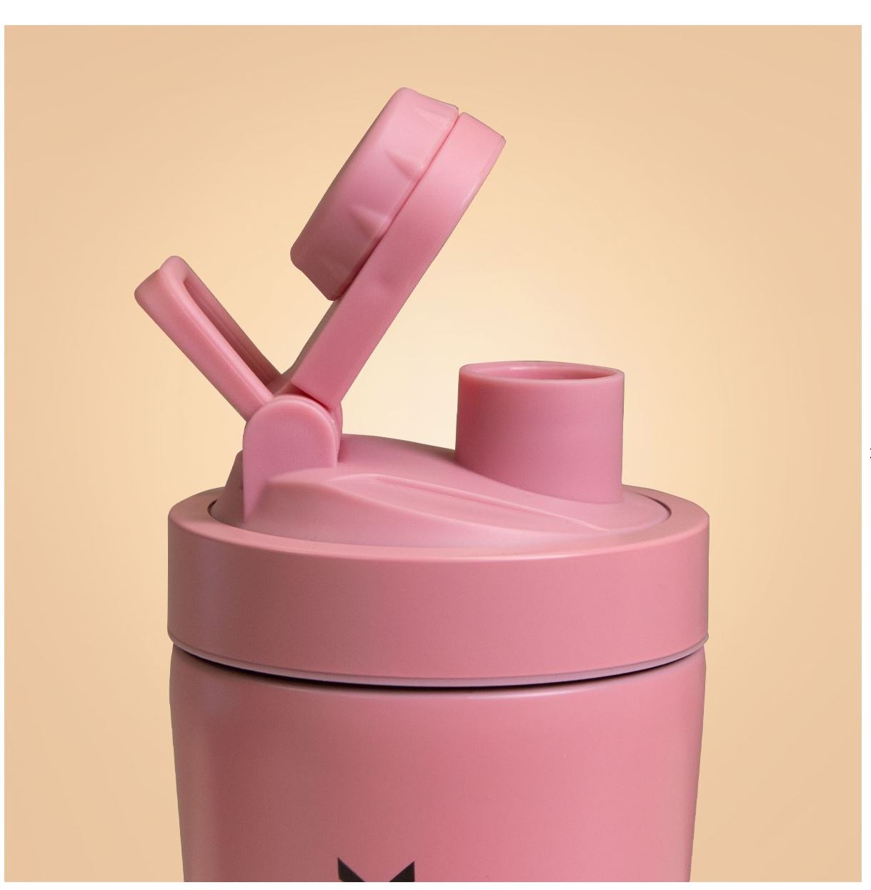 GymBeam Stahl-Shaker BeastPink doppelwandige Trinkflasche 650 ml