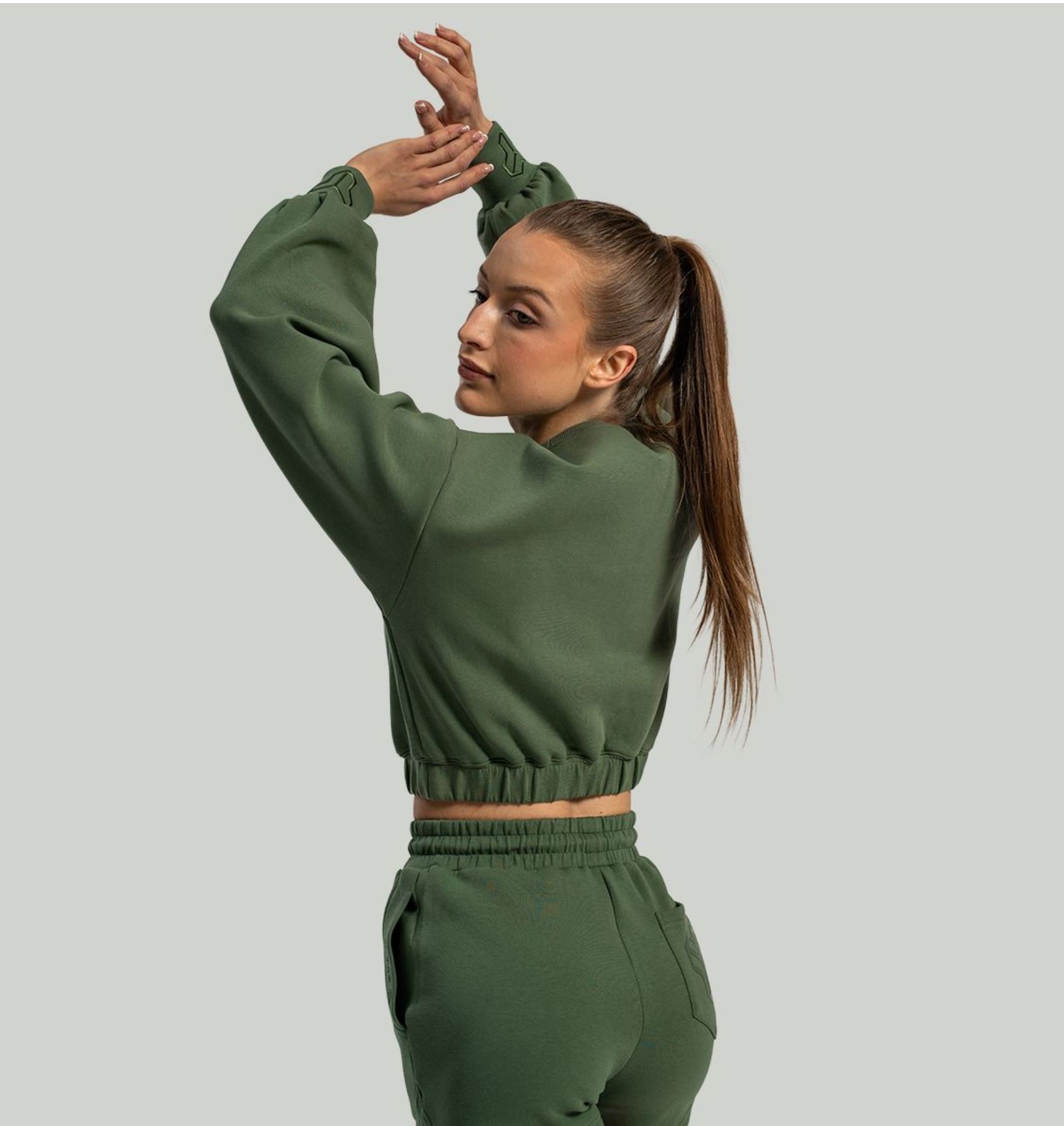 STRIX LUNAR Cropped Pullover