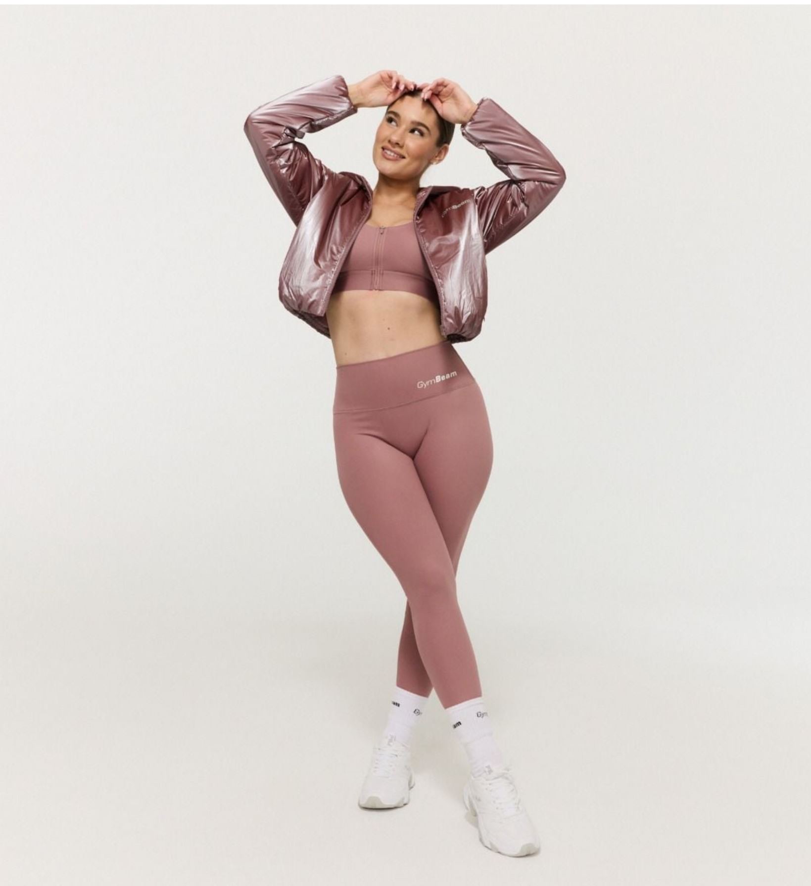 GymBeam PRIME Jacke mit Holo-Effekt & leichtem Fleece-Innenfutter
