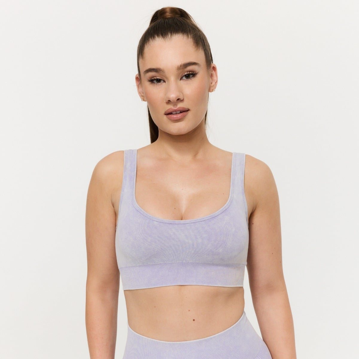 GymBeam LIFT Sport-BH nahtlos mittlerer Halt Fitness-BH mit Einlagen-Pads