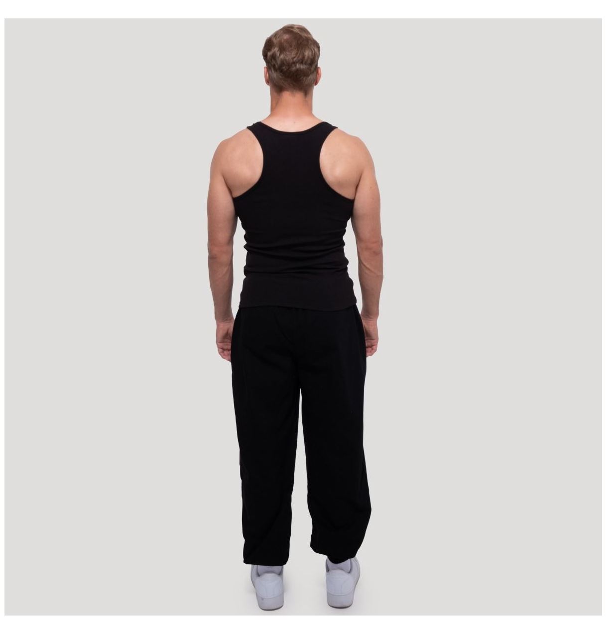 GymBeam Jogginghose schwarz Persistence mit Ripstop-Gewebe Bodybuilderhose oversized-Schnitt 100% Baumwolle Gr. S