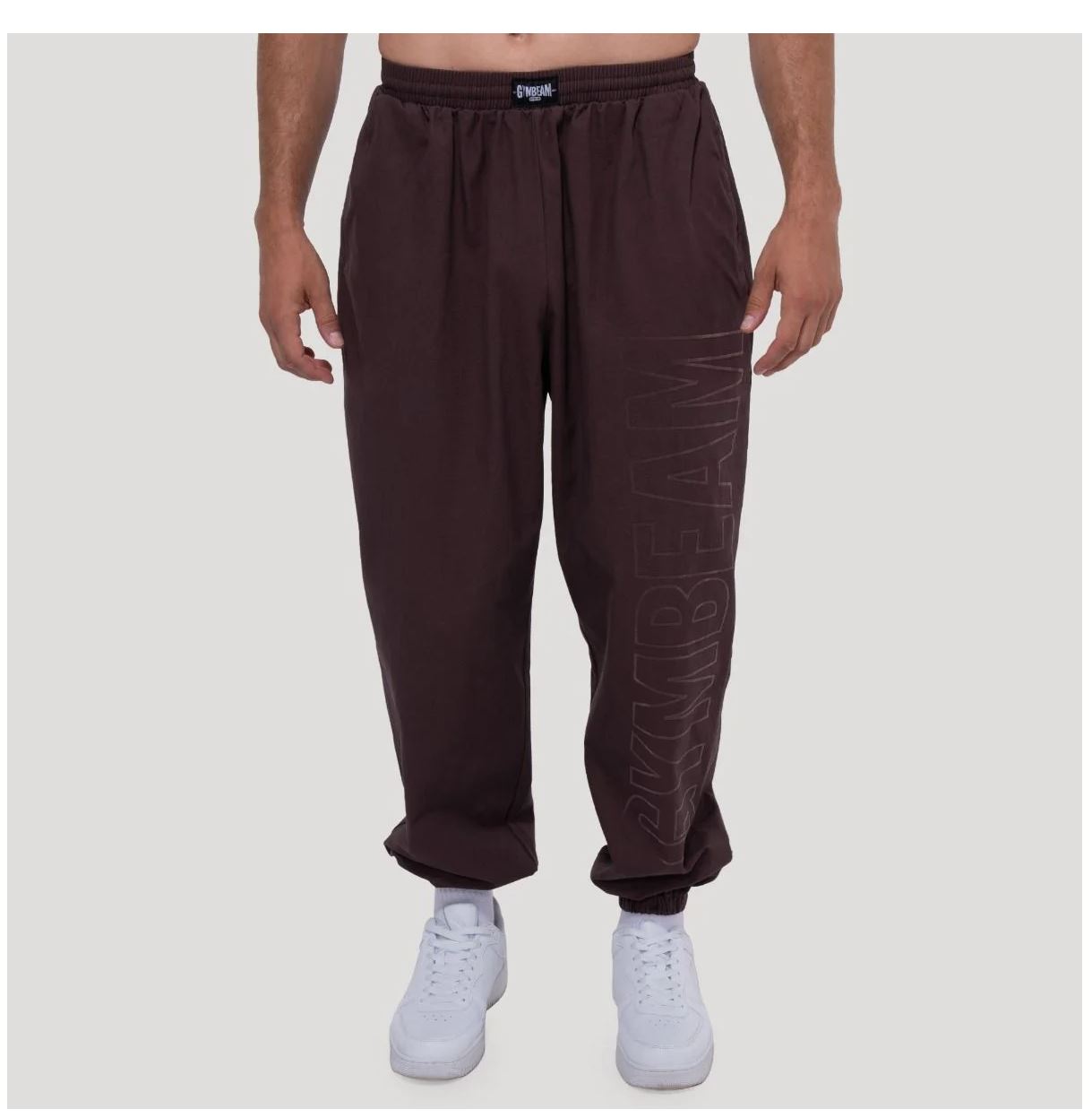 GymBeam Jogginghose braun Persistence mit Ripstop-Gewebe Bodybuilderhose Männer oversized-Schnitt 100% Baumwolle Gr. S